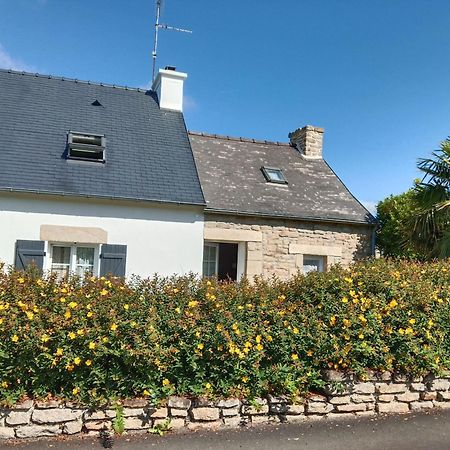 Gite Du Guip Tregourez Exterior photo